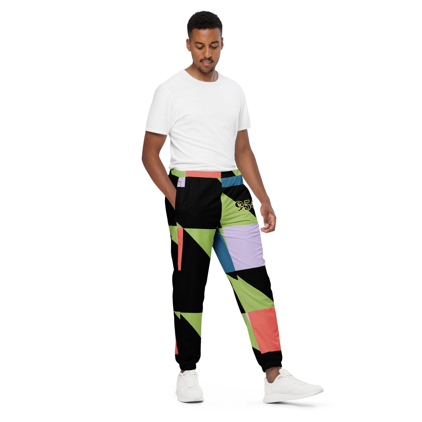 Boxed IV 954 Signature Unisex track pants