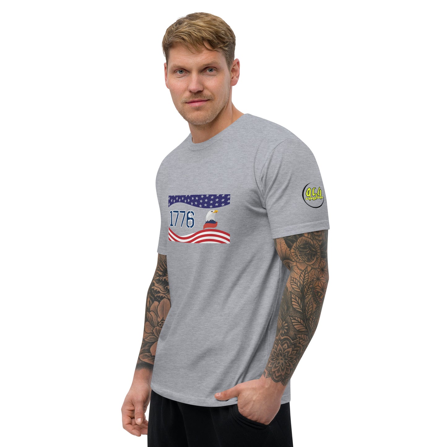 Idependence Day 954 Signature Short Sleeve T-shirt
