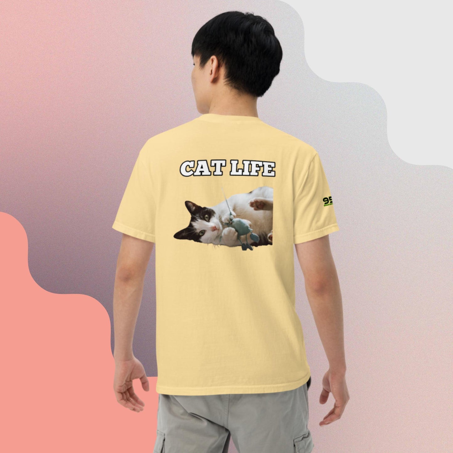Cat Life III 954 Signature Men’s garment-dyed heavyweight t-shirt