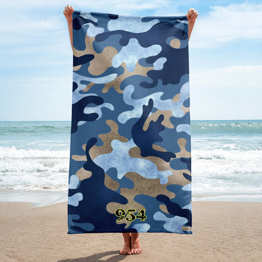 954 XII Signature Towel