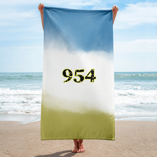 954 Tri-Color Signature Towel