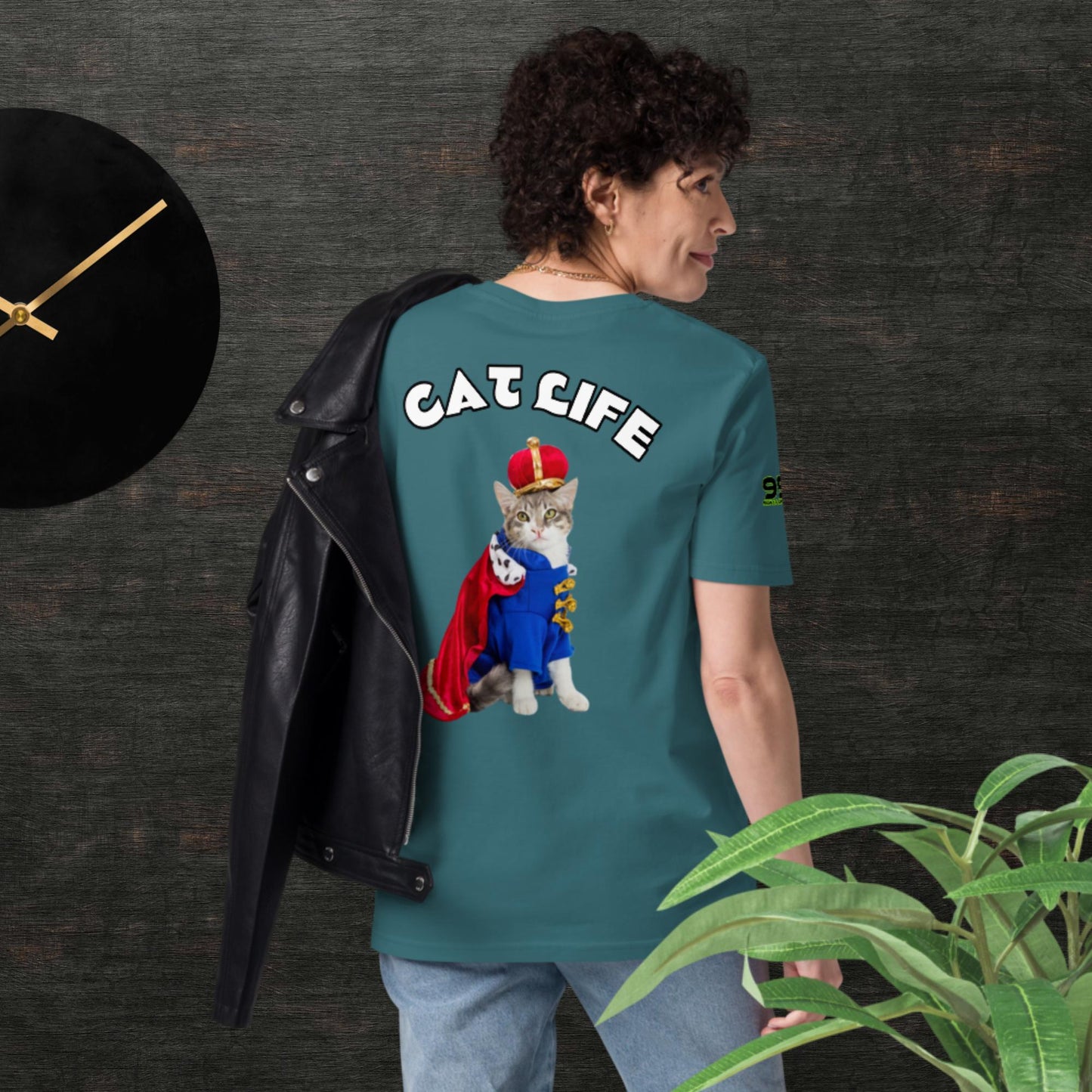 Cat Life VI 954 Signature Unisex organic cotton t-shirt