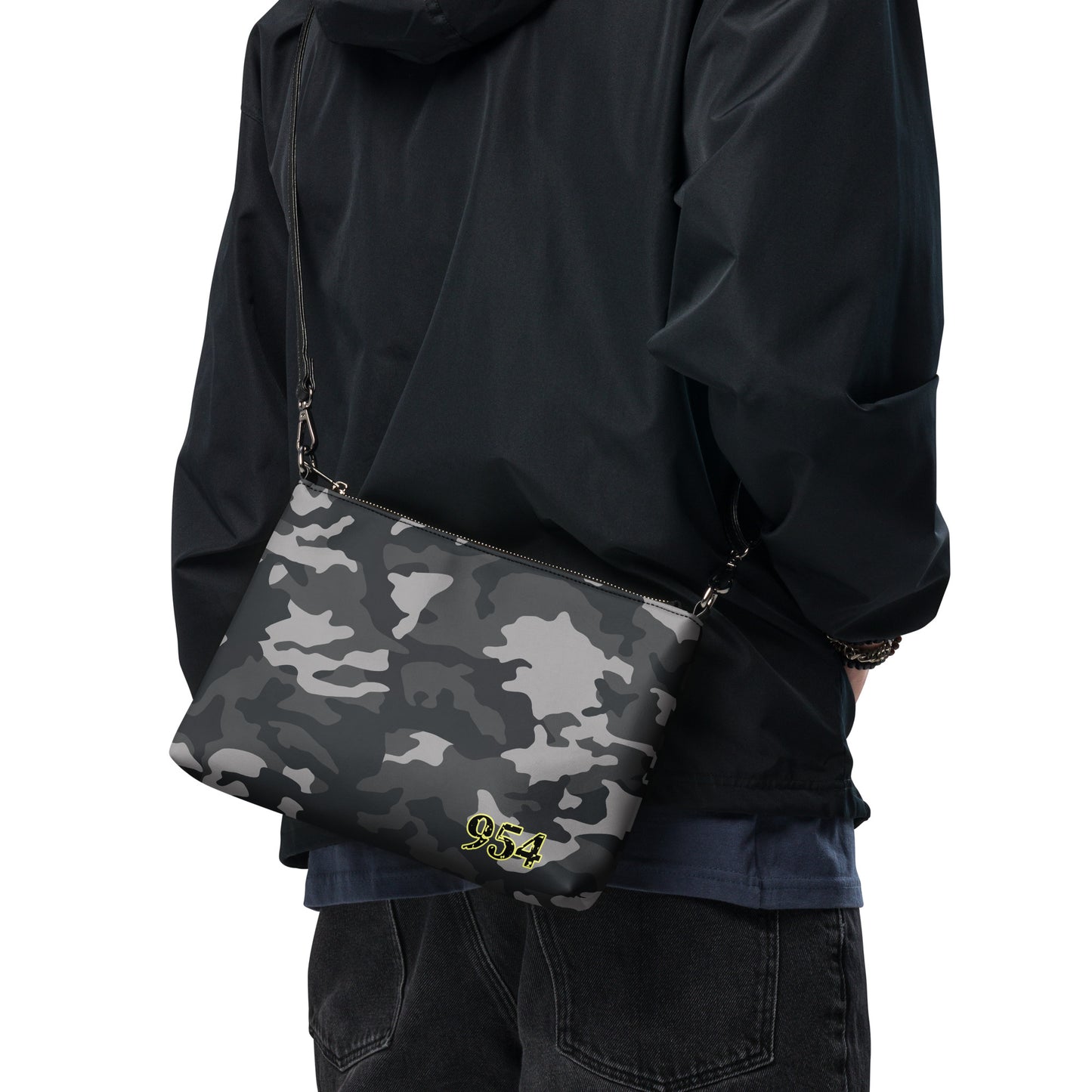 CAMO XIV 954 Signature Crossbody bag