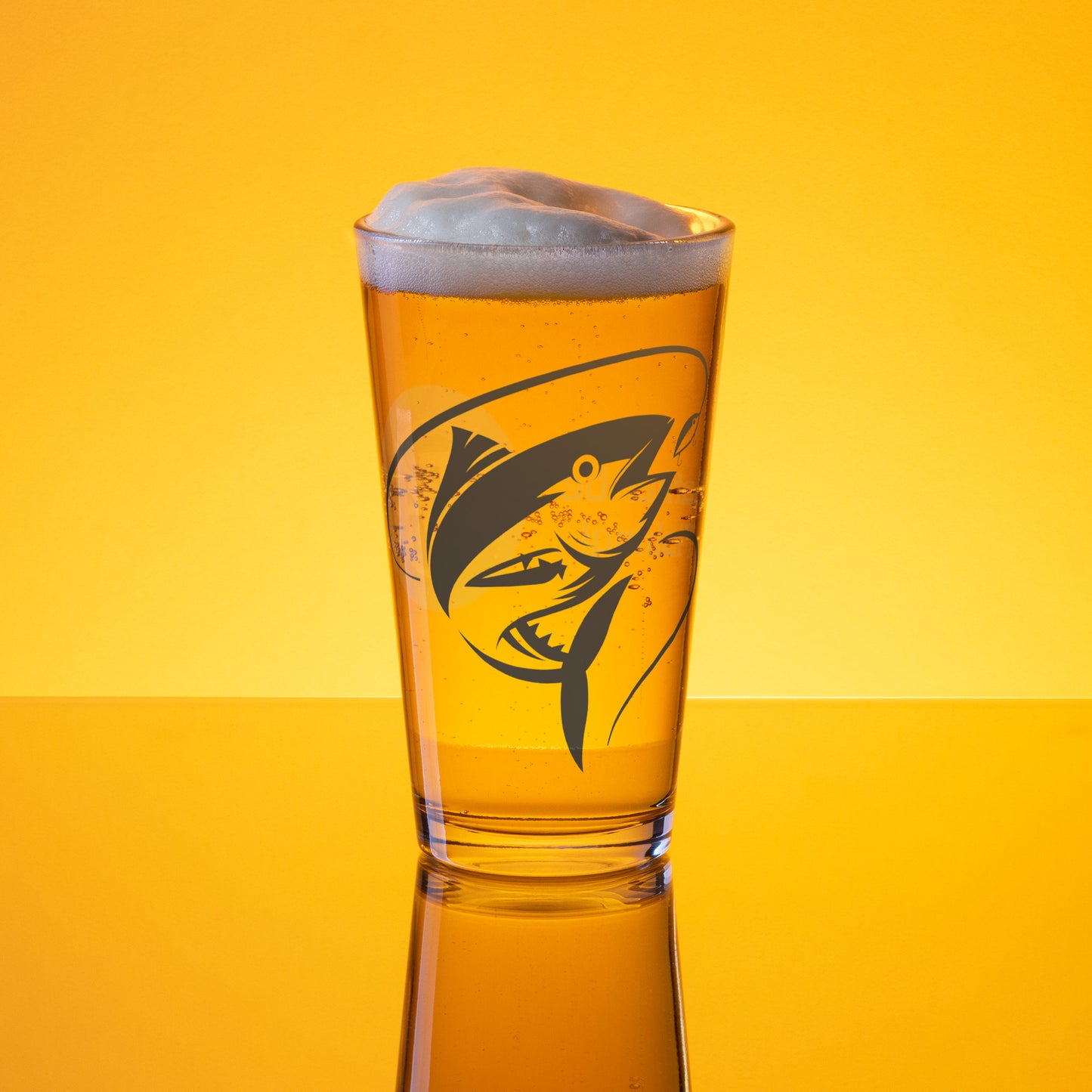 Angler #7 954 Signature Shaker pint glass