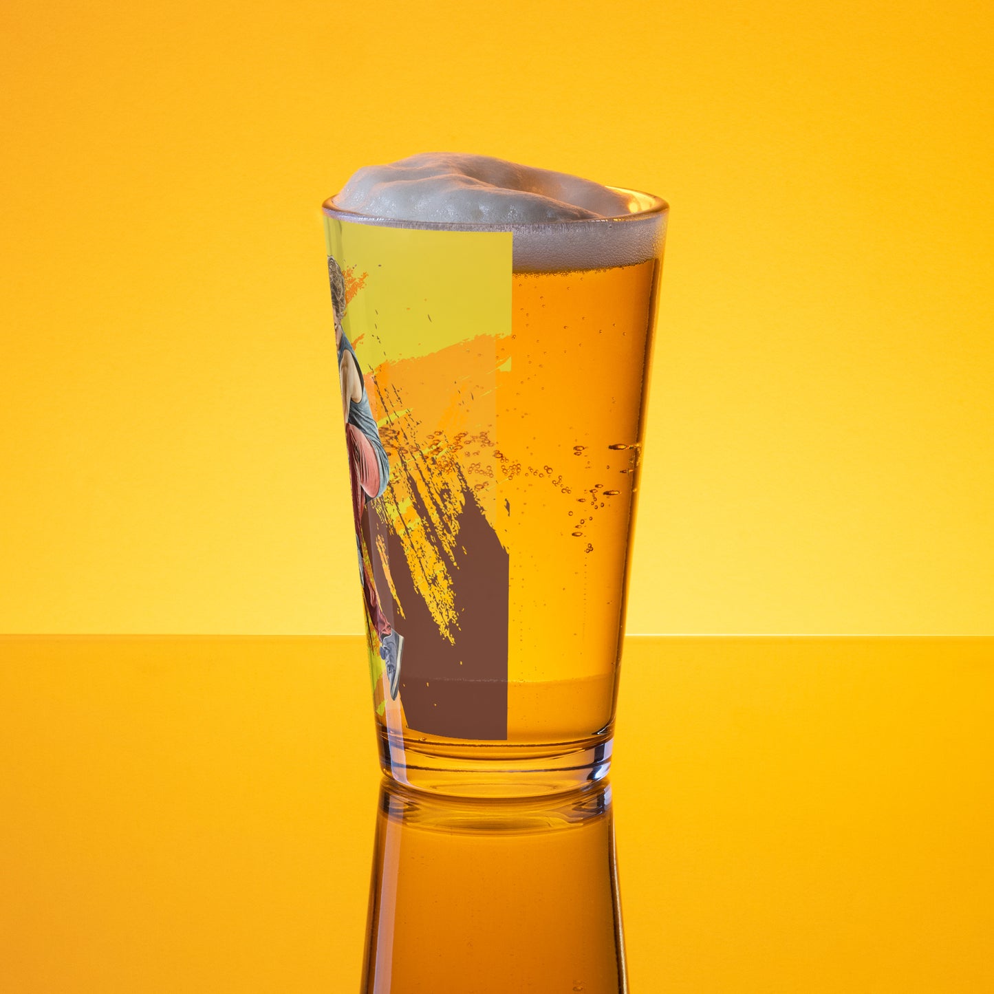 Skaterboarder 954 Signature Shaker pint glass