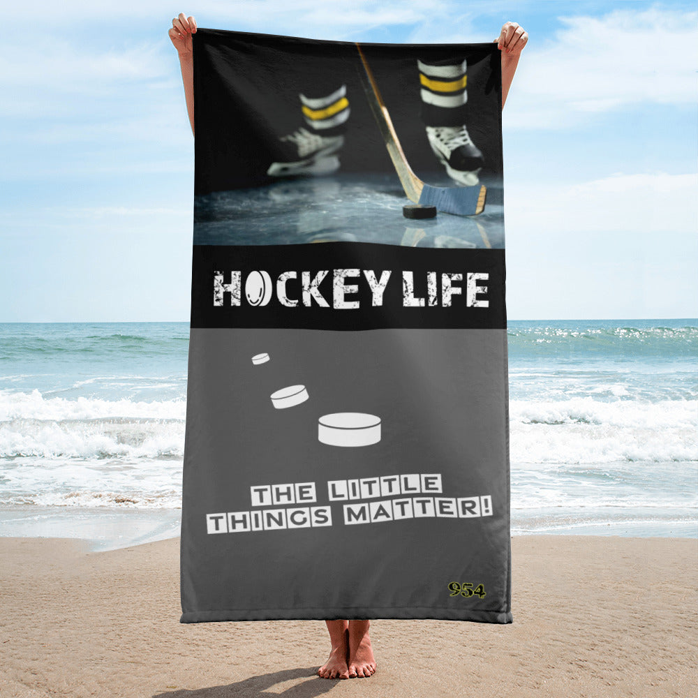 Hockey Life 954 Signature Towel